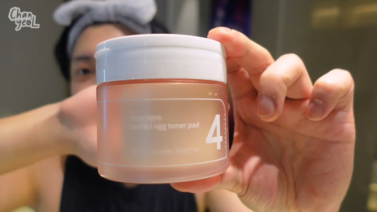 no_loey_no_life's tweet photo. CHANYEOL's Skin Care Routine 🍒

Morning &amp; Night
✨️ Numbuzin No. 1 Centenella Re-leaf toner pad
✨️ Numbuzin No. 4 Pore Zero Peeled Egg toner pad
✨️ Bio-Peeling Blue Blood Gel
✨️ Zeroid Intensive Oint-Cream

+ Guasha Massage at night

🍒 https://t.co/kh7XojQctn https://t.co/wAVcC5SrTa
