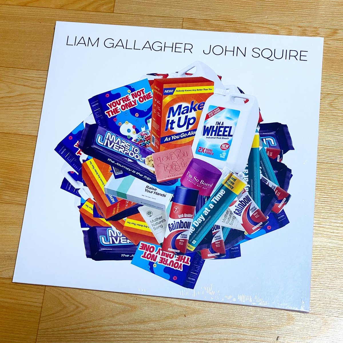 rockid1's tweet photo. #LiamGallagherJohnSquire 
#2024 

이것이 바로 맨체스터 사운드지!
아마존 한정판. 
배타고 오는 중인지 알았는데
어느새 현관 앞에 와있었네~

#LiamGallagher #Oasis
#JohnSquire #TheStoneRoses

#AmazonExclusiveEdition
#Vinyl #LP #33rpm
#리암갤러거 #오아시스
#존스콰이어 #스톤로지스 https://t.co/HkjH4F2QqY