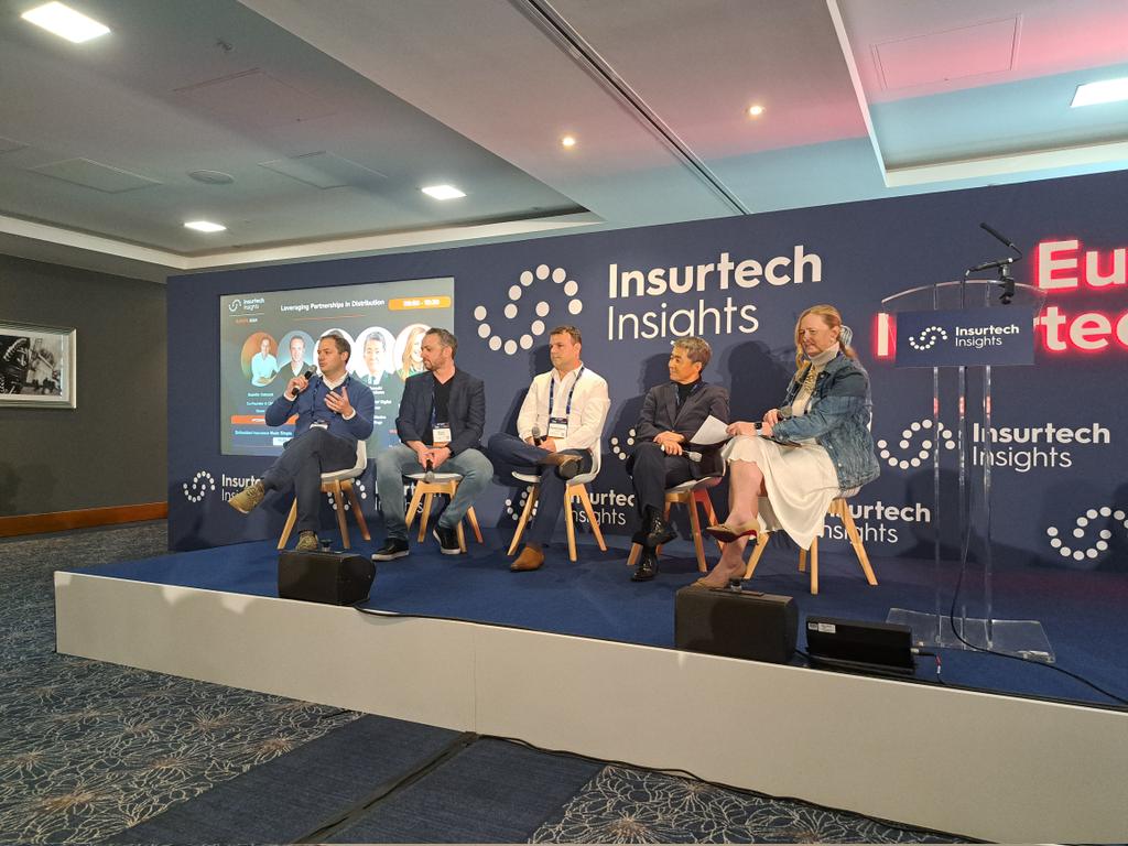 Currently at a very busy @ITI_Insurtech #Europe event near the O2. Enjoying talks from @Qover's Quentin Colmant & Guillaume Roux & meeting people involved in this exciting thriving sector! #insurtech #embeddedinsurance #insurance