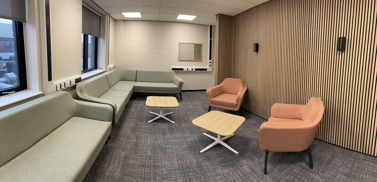What fantastic facilities!🤩 So much progress made at The Sixth Form as part of the Learning Quarter project. Work continues on Phase III to create a state of the art learning environment and increase the number of student places available. Find out more: loom.ly/bCaH1R4