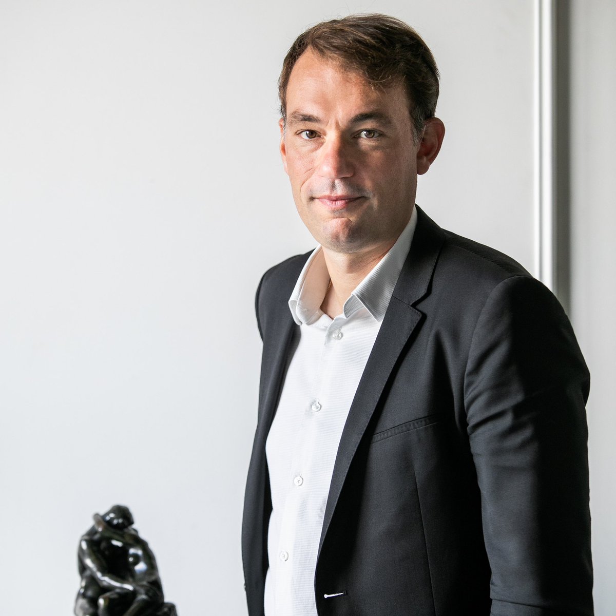 Nous vous accueillerons toujours avec plaisir dans nos deux galeries parisiennes 
205, rue du Faubourg Saint-Honoré 
1, quai Voltaire pour notre sélection de sculptures XIXe et XXe 
.
#artlover #artcollectors #artlovers #artcollection #collectionneursdart #artaddict