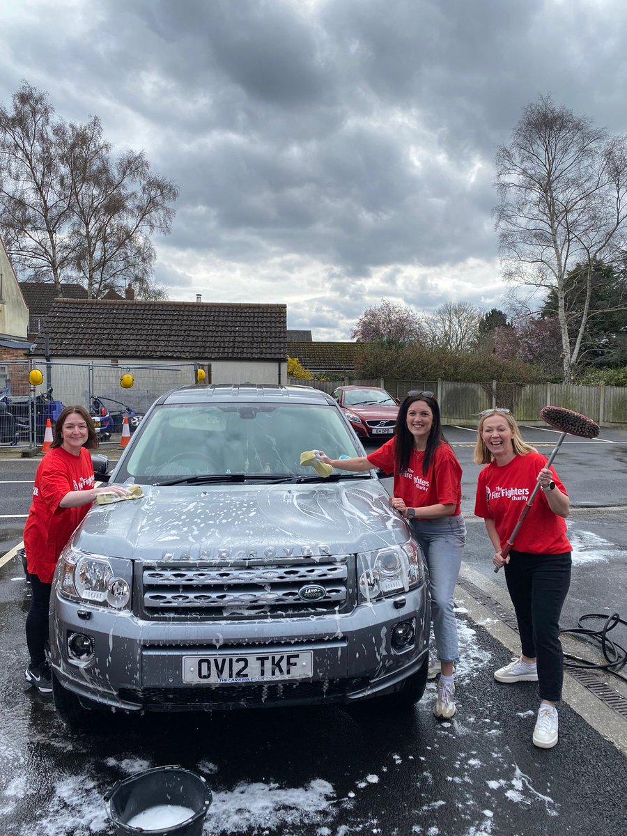 Thank you to everyone who came along to Collingham Fire Station's charity car wash at the weekend and a special thanks to those who stepped in to wash the cars when crews had to go on fire calls!🧽

Our next car wash for <a href="/firefighters999/">Fire Fighters Charity</a> is at Tuxford Fire Station on 30th March🚗