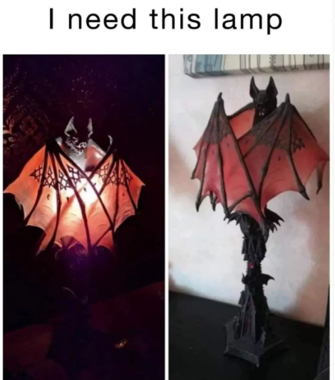 Can someone please tell us where we can get this #bat lamp from?! 🦇
#darkinteriors #gothic #gothichome