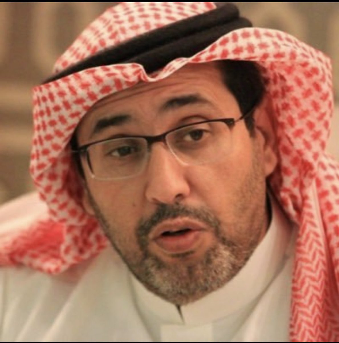 ra3iii's tweet photo. " كان باستطاعتي شراء ناديهم كله …
لكن فضلت تركهم لتعلم البشرية لماذا كنت اجلدهم داخل وخارج الملعب "

- منصور البلوي https://t.co/ueMN8vUDrc