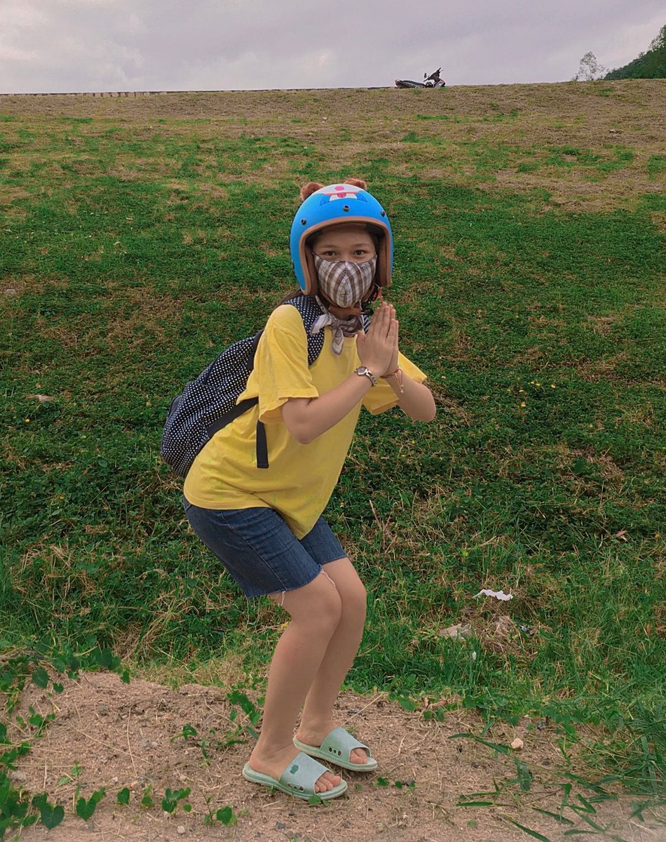 lanhkim30's tweet image. Em suy nghĩ nội dung muốn rụng tóc luôn mà anh em không để ý gì cả 🥹 chỉ toàn khen em xinh 🤣 nên em phải kìm hãm cái sự xinh đẹp lại haha 🤣
Nàng thơ của ai đây, vào nhận hộ em này 😆
#xinh #Recomended