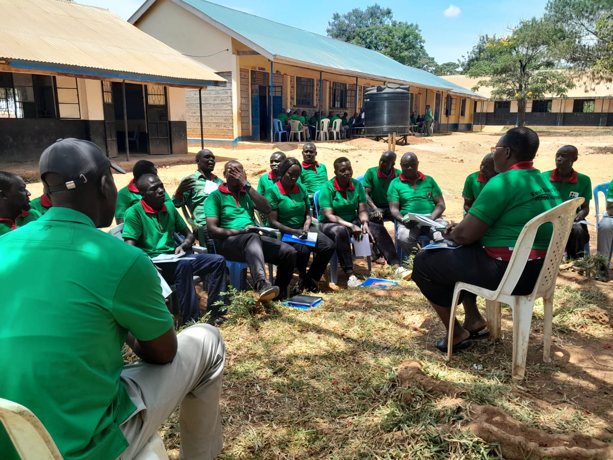NEWKNUT's tweet photo. KNUTSchool Representatives induction of Siaya KNUT Branch at Ugunja Primary School, Wednesday 20th March 2024.
This is what the union should be doing moving forward. We thank the BEC Siaya Branch and the Secretary General Bro. Collins Oyuu for the good work. https://t.co/bqnqsp4Vt4