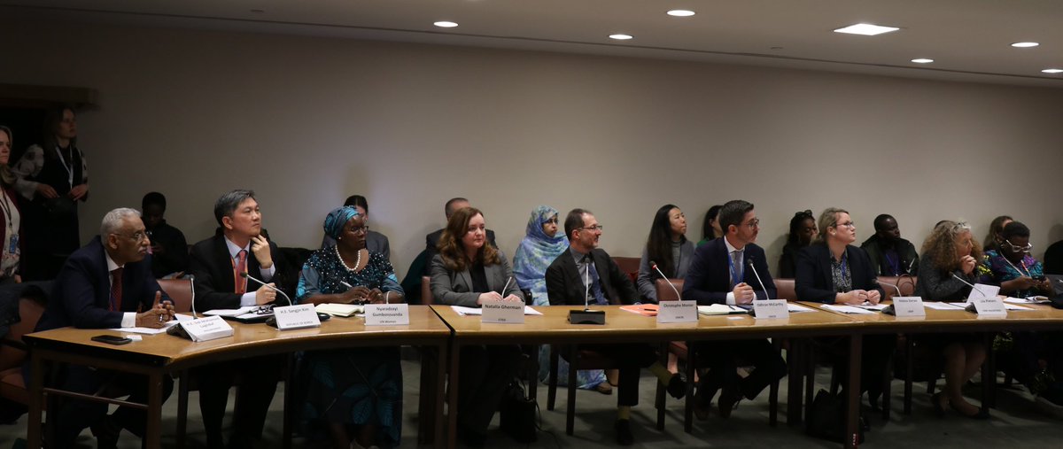 @UN_CTED co-organized w/ @MauritaniaUN @ROK_Mission @UN_Women & @UNICRI event at #CSW68 on gender-responsive efforts to prevent violent extremism in the Sahel. To this end, ASG/ED Natalia Gherman noted the key role of civil society & women's orgs in building community resilience.