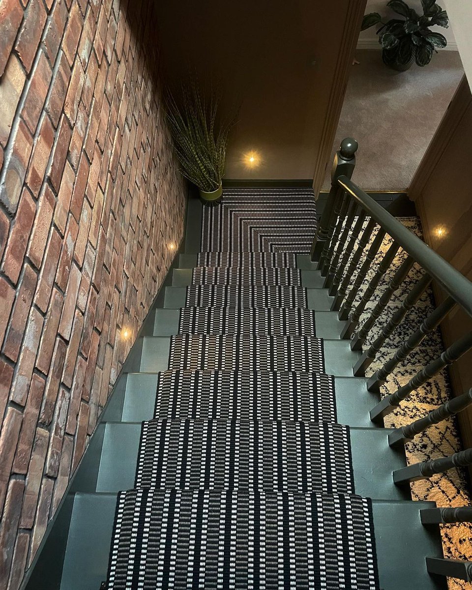 Off to work we go, Looking down from the stairway to brickslips heaven! 
.
.
.
#homeinspodaily #pimpupmypad #itsahomeaffair #thehomeedit #myrevampreveal #rockmyhomestyle #homestylemasters #spotmyhouse #myrenovatedreality #myrenostory