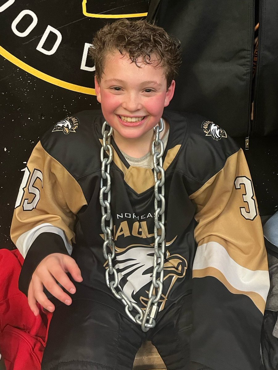 Last night we came away with a HUGE 4-3 WIN! Way to Go Fellas!!
Forecheck + Backcheck = Paycheck Award goes to Weldon Forsey!
Strongest Link AND Managers Choice Awards go to Owen Hayes!
Next game of the Finals Series is Thursday at 6 in Paradise.
<a href="/ne_eagles/">Northeast Eagles</a>