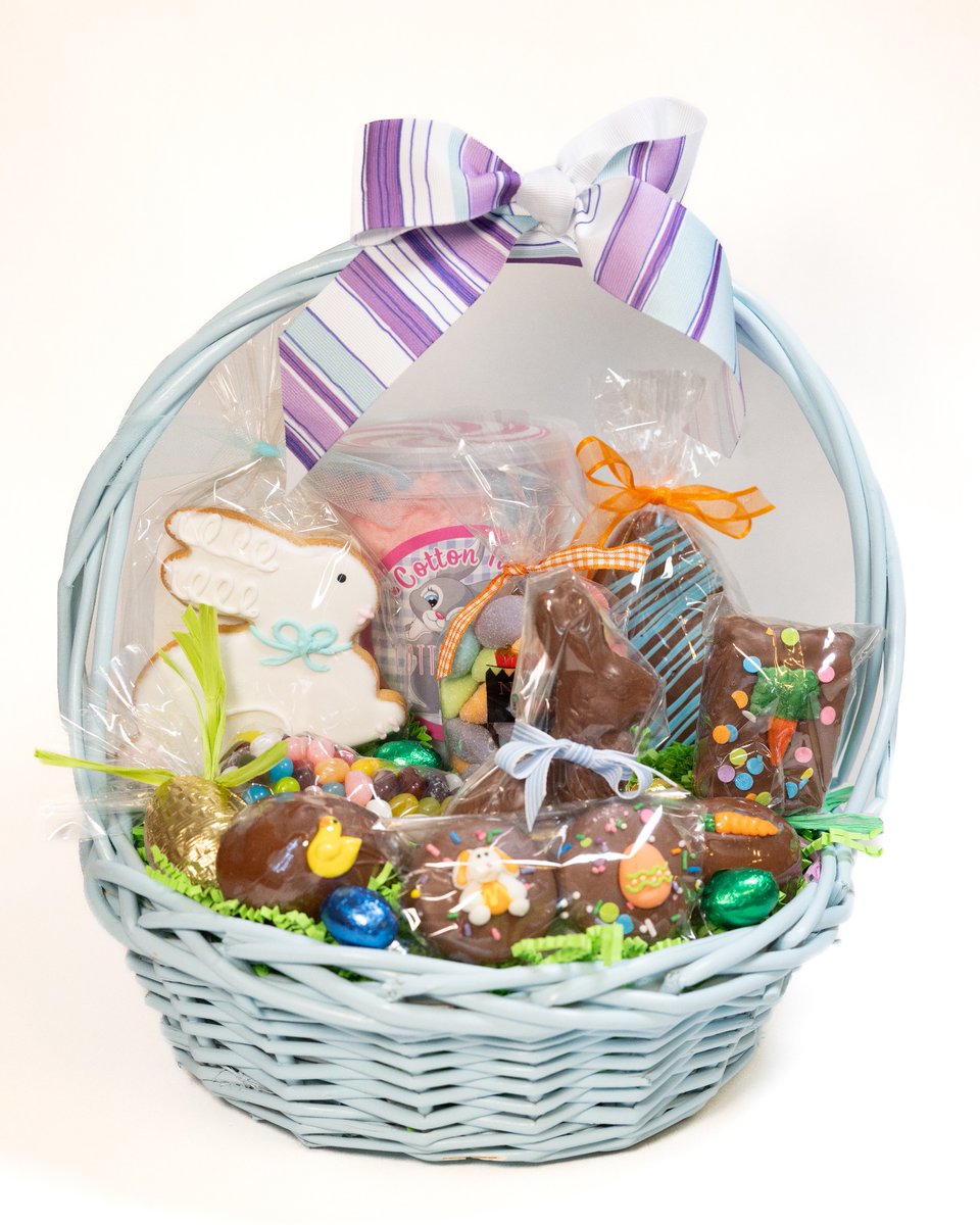 🐰🌟 Easter goodies! From pre-made baskets, plush toys, and chocolates - to limited-edition Easter apples, eggs, and more. 🥚✨ Hurry and get yours before they vanish! 🐣🍬 #EasterTreats #HandcraftedGoodness #LimitedEditionEggs