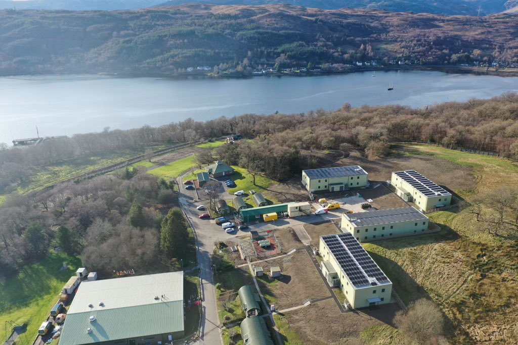 The fourth accommodation building at Greenfield Camp in Garelochhead, Scotland, has been completed as part of the award-winning Net-Zero Carbon Accommodation Programme (NetCAP), delivered for @BritishArmy by DIO with @landmarcNEWS and @reds10ltd 👇♻️