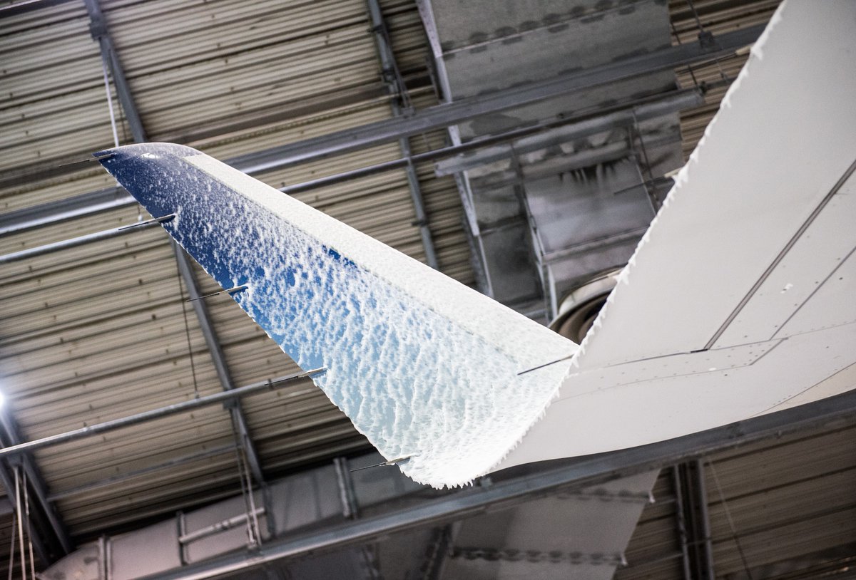 It's #A320Day and #WingWednesday -- combining the two, we share here a shot of extreme weather testing, all part of Airbus' #SafetyFirst culture -- an #A320 wing undergoing cold soak testing inside the McKinley Climatic Laboratory in Florida.