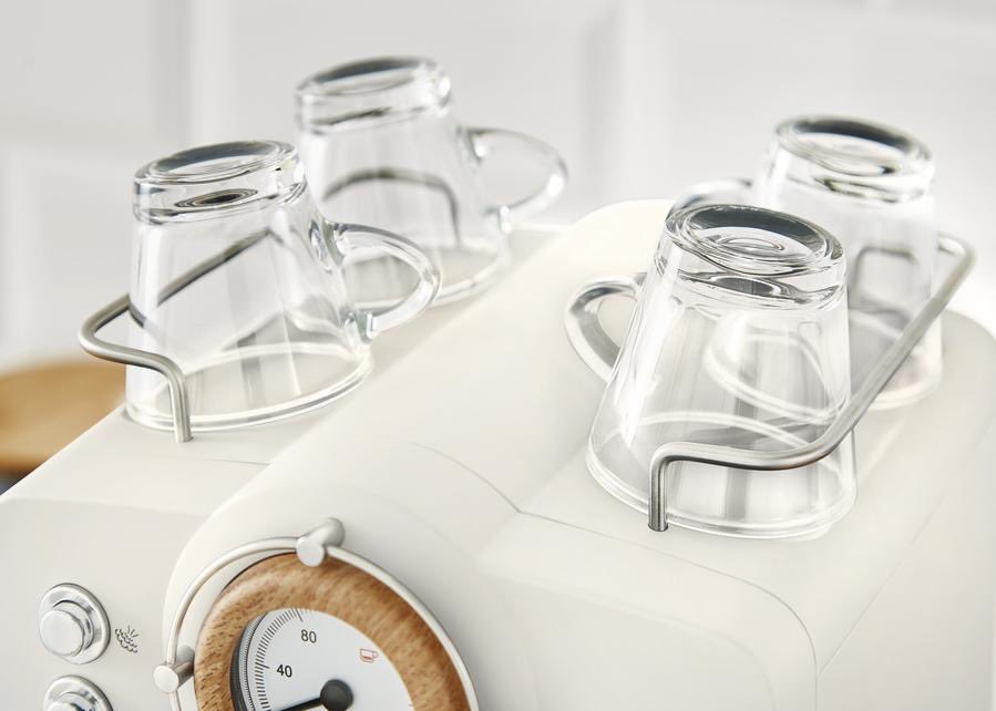 Coffee time ! This beautiful coffee machine would look beautiful on any worktop ! #louthchat