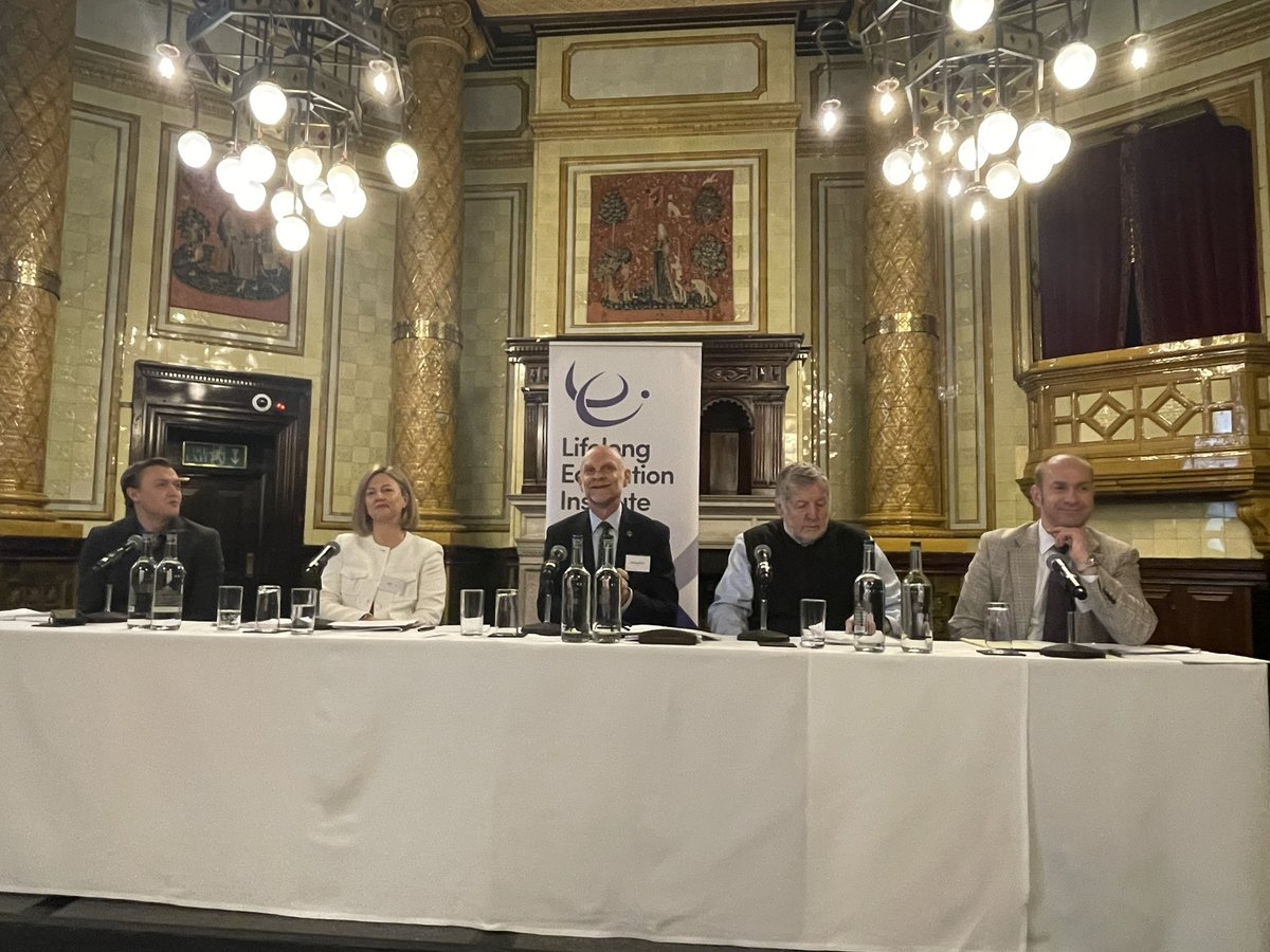 @AnnLimb @FionaAldridge @WestMids_CA @ShoesmithKate @RECPress @BenBlackledge1 @worldskillsuk @TheIFS @halfon4harlowMP @educationgovuk Our second panel, #LifelongLearning Pathways for Future #Skills commences. @UCEM_Principal, @hollychate @futuredotnowuk, @ProfKeithMclay @DerbyUni, Matt Adams @REAssociation, @Fettercairn1824 @UniStrathclyde