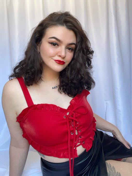 𝐈 𝐰𝐨𝐮𝐥𝐝 𝐫𝐚𝐭𝐡𝐞𝐫 𝐝𝐢𝐞 𝐨𝐟 𝐩𝐚𝐬𝐬𝐢𝐨𝐧 𝐭𝐡𝐚𝐧 𝐛𝐨𝐫𝐞𝐝𝐨𝐦. 🥀 https://t.co/Exd81yS2Ve<a href="/tag/linkinbio"class="tags"><span>#linkinbio</span></a><a href="/tag/canadian"class="tags"><span>#canadian</span></a><a href="/tag/modelphotography"class="tags"><span>#modelphotography</span></a><a href="/tag/accounting"class="tags"><span>#accounting</span></a>