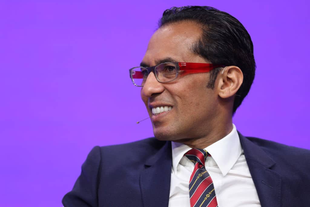 From his $50m home in Dubai, Tanzanian agri-billionaire Mo Dewji tells Forbes about his plan to get 100,000 ha of land (displacing dozens of villages) for sugar and cereal plantations in Tanzania, Zambia and Mozambique. forbesafrica.com/daily-cover-st…
