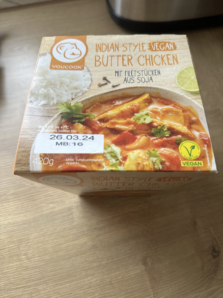 NeuesAusDemNest's tweet photo. Heute mal vegan - ich bin gespannt!
#Youcook https://t.co/UFGLFPx6Ei