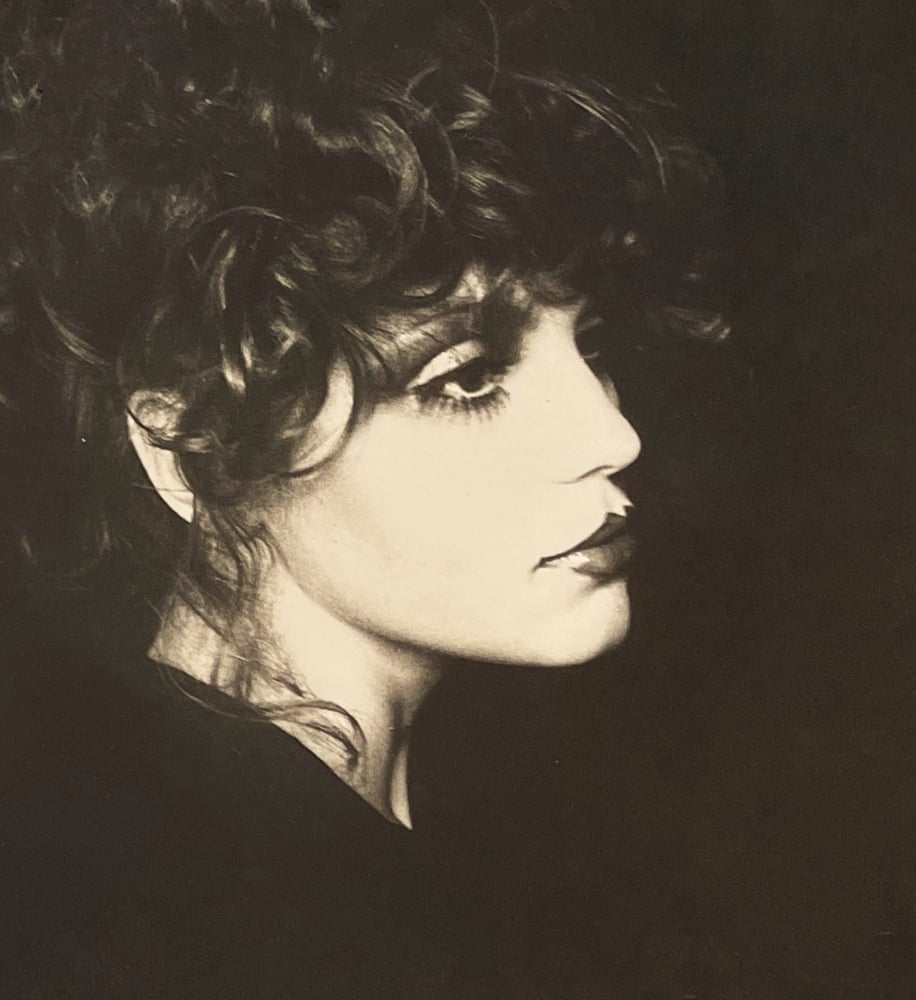 The Biba exhibition, a much-anticipated event showcasing the iconic fashion brand's journey and impact, is set to grace the Fashion and  Textile Museum. The show opens on 22 March and runs until September.  #exhibitions #fashion