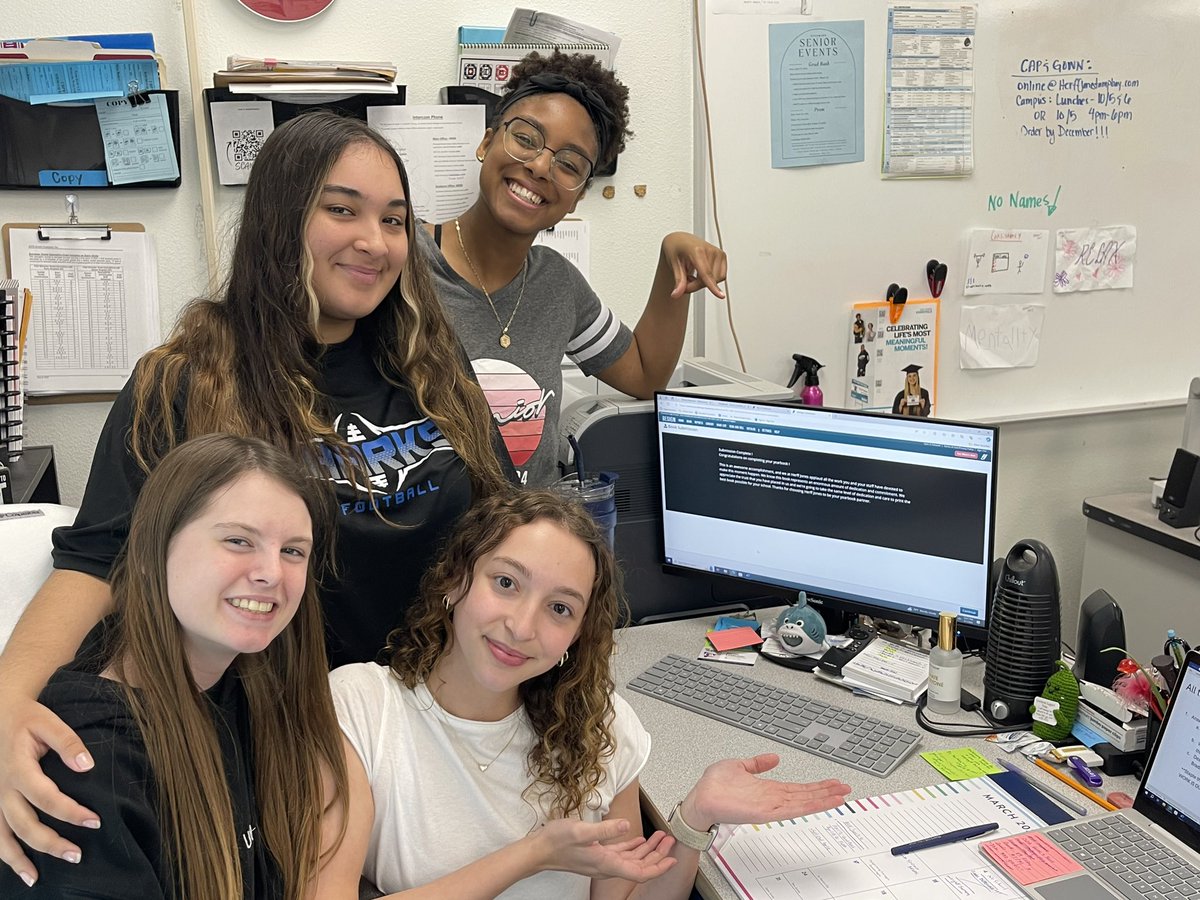 Varsity Yearbook Tampa tweet media