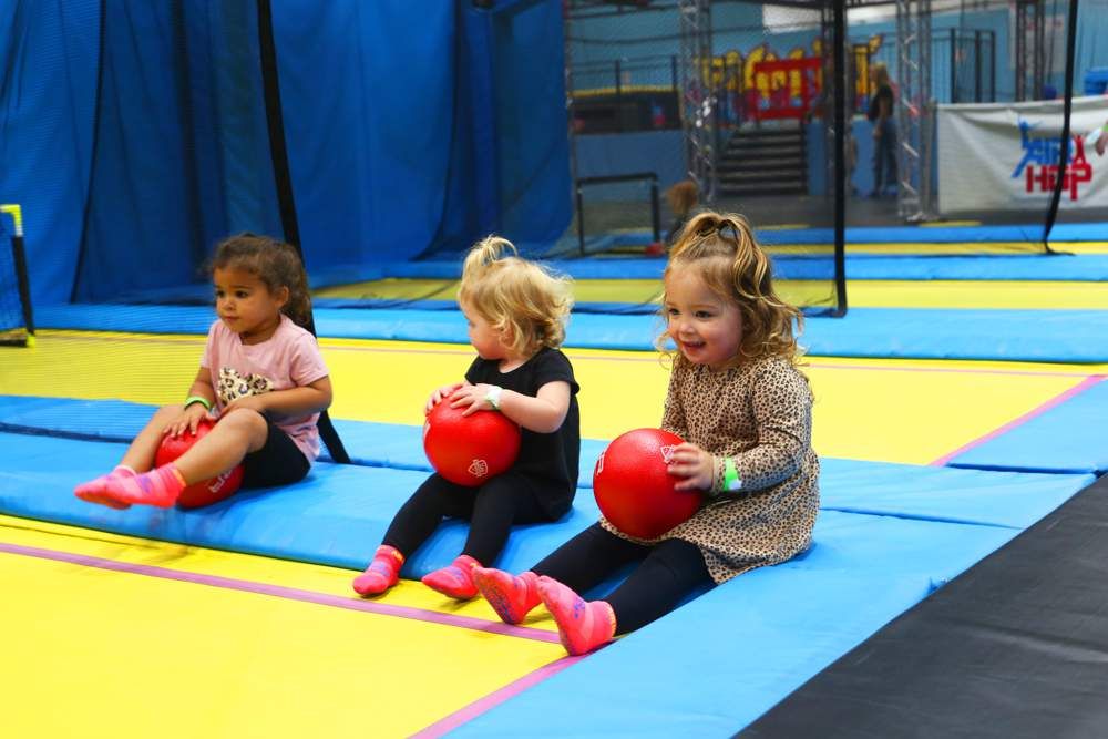 AboutBritain's tweet image. If you're visiting Bristol with a toddler soon, you'll find lots of fun activities in our new guide: buff.ly/3vkG4AE
#bristolwithkids #bristol #bristolactivities #bristolwithtoddlers