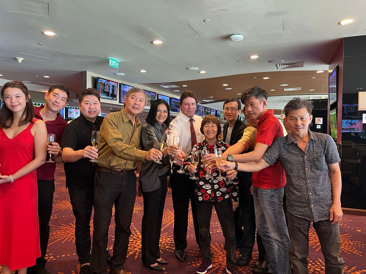 TOAST_Racing's tweet photo. TOAST's celebration photos of Sweet N Sour's win with trainer Stephen Crutchley from New Zealand. https://t.co/svzOLFYqRf