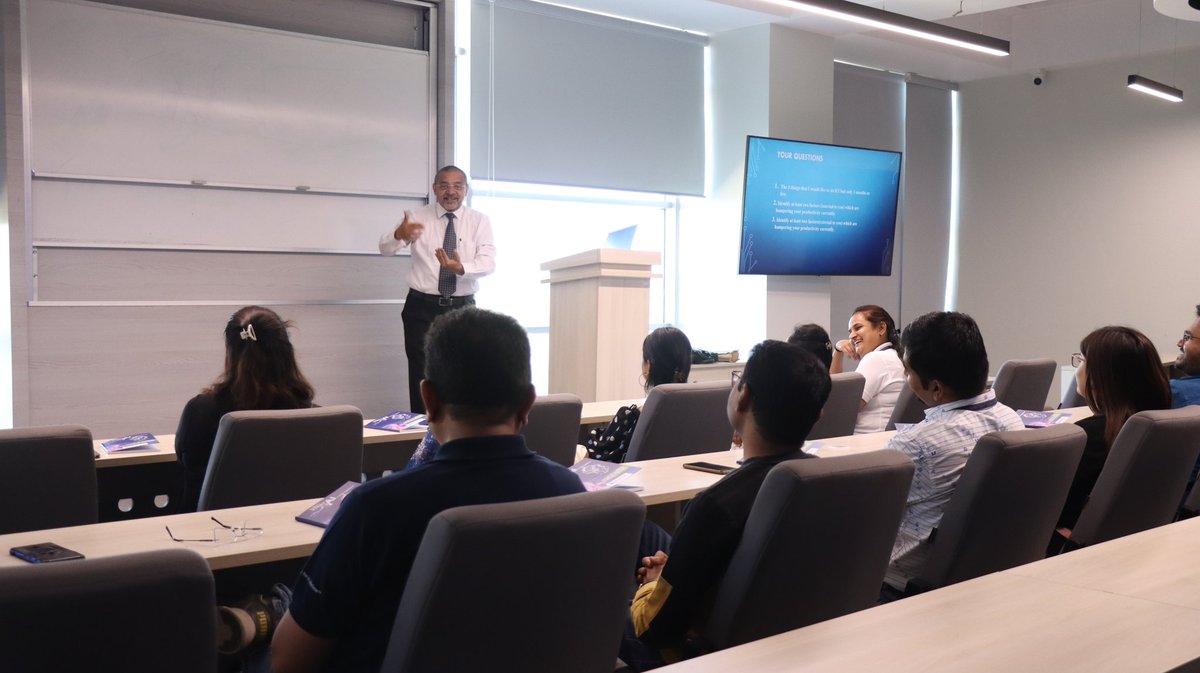 UAi School of Management tweet media