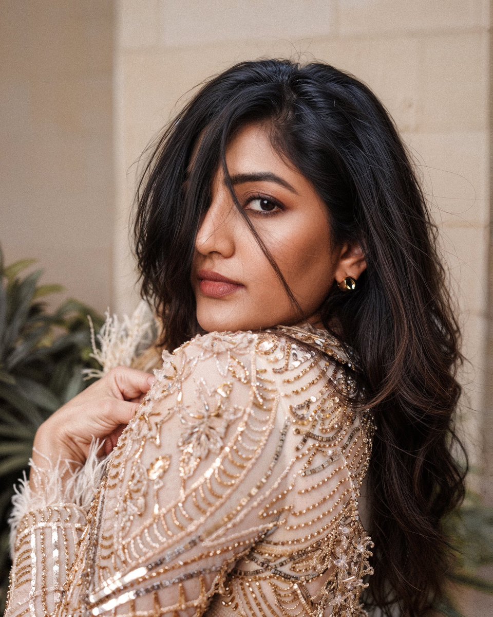 YoursEesha's tweet photo. ✨✨ https://t.co/bXu3Ywe5P7