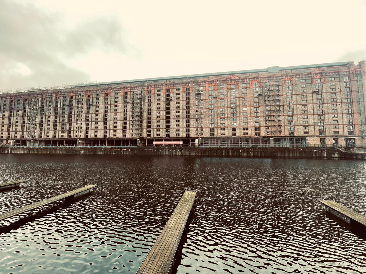 FatraUK's tweet photo. Weโre at the LRWA Awards today at Titanic Hotel, Liverpool, adjacent the Tobacco Warehouse. This was a Fatra project and what was the largest brick structure in Europe at one stage!
#fatrauk #fatra #flatroofing #roofingmerchant #roofing #construction #build #buildingdesign https://t.co/aDZKdFSwDG