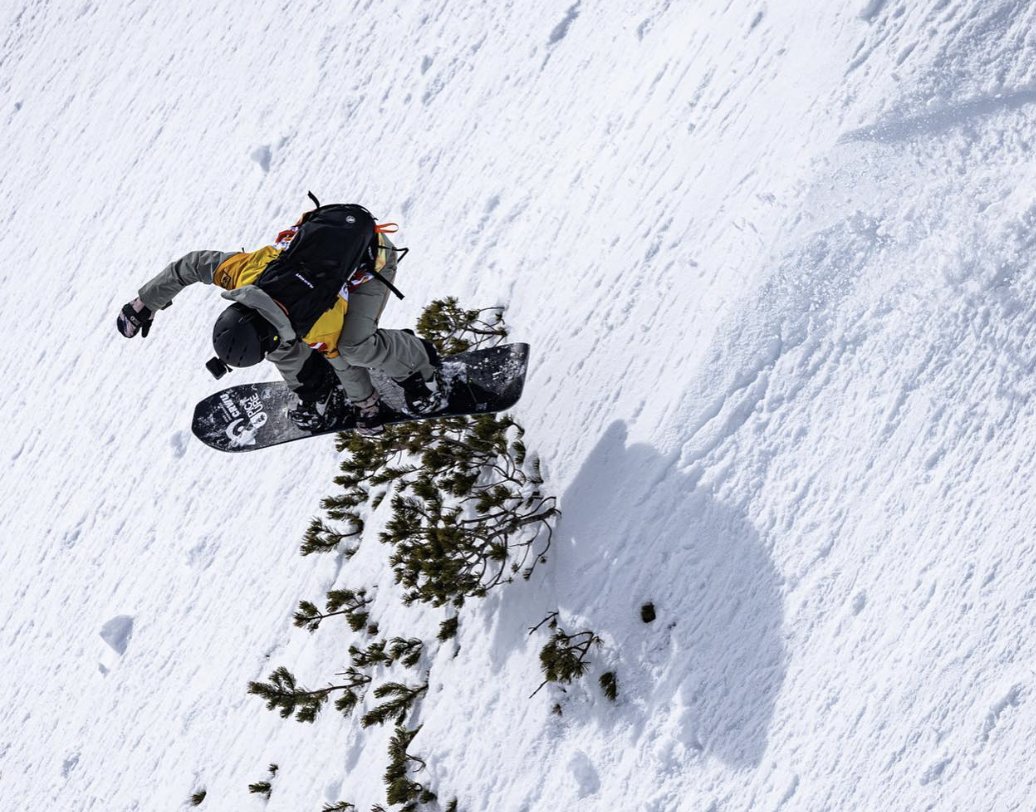 HÉROES @caixabank / 🏂 Cita con la historia para @NurCastan en Verbier, un escenario que cambió su vida 🔝 En las mismas montañas en las que fue sepultada por un alud, busca ahora la gloria absoluta en el @FreerideWTour bit.ly/494DQDt