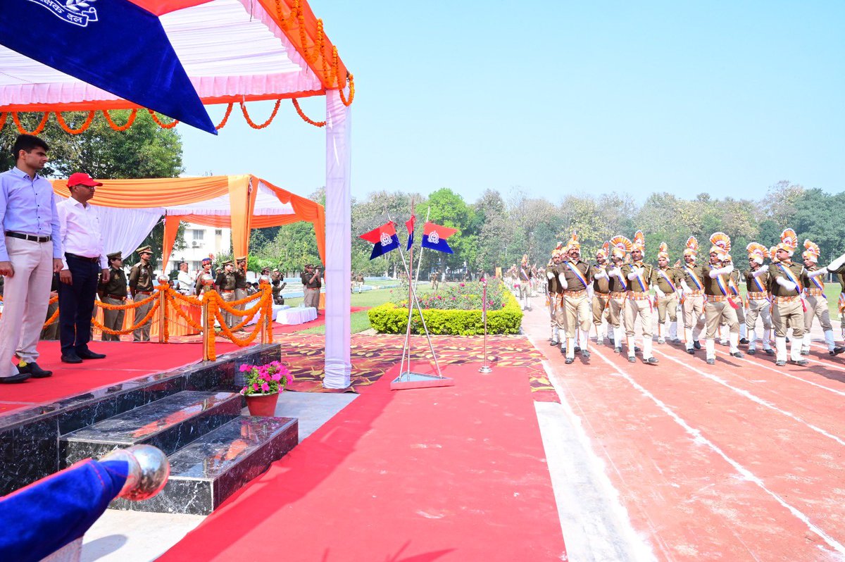 केन्द्रीय प्रशिक्षण संस्थान “प्रांतीय रक्षक दल” tweet media