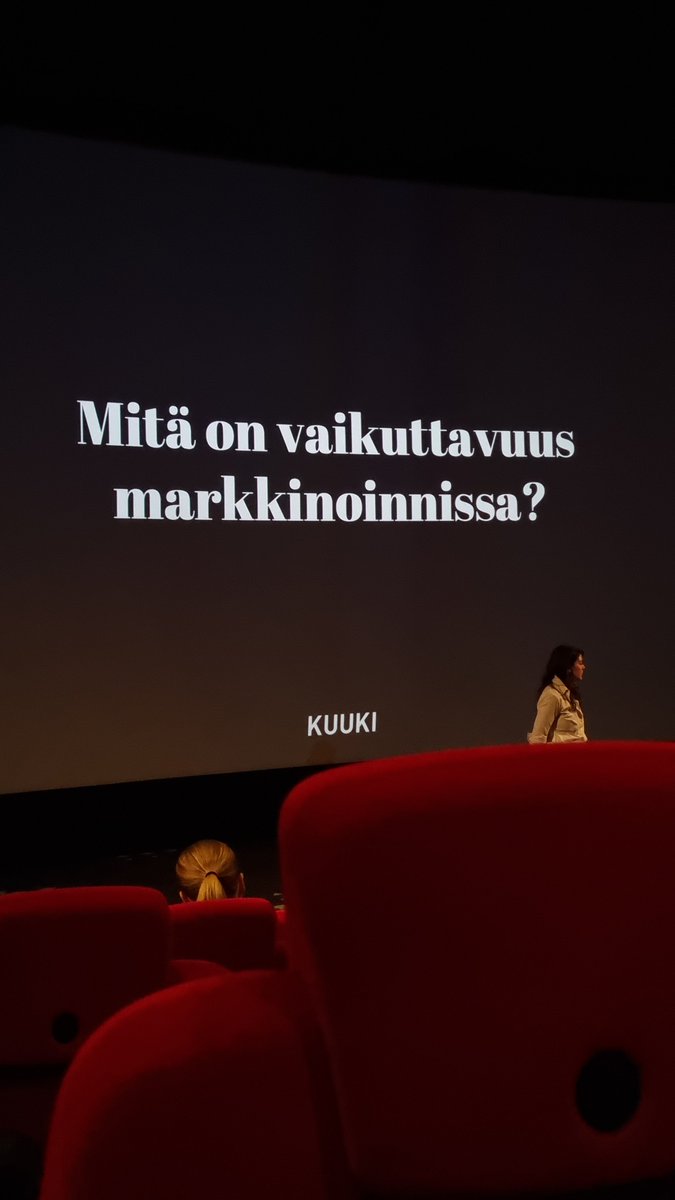"Kuilu isojen markkinoijien ja pienien tekijöiden välillä tulee pienenemään radikaalisti tekoälyn aikakaudella." <a href="/villerantanen/">Ville Rantanen</a>  #OpenAI #neljästeollinenvallankumous #markkinointikollektiivi