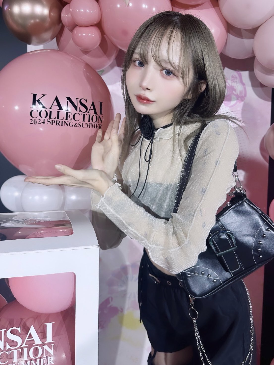 ん？ 徐々におじいちゃん顔に👨🏻‍🦳 #ロングコートチワワ
