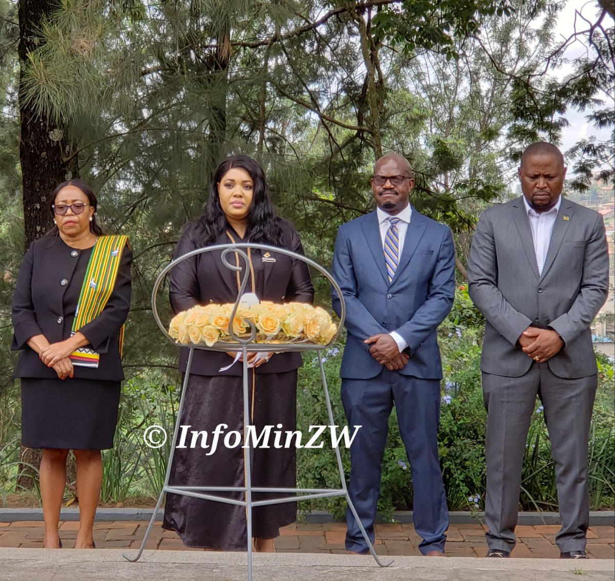 The Zimbabwean delegation to the Rwanda-Zimbabwe Business Forum today toured the Kigali Genocide Memorial. The Memorial is dedicated to the victims of the genocide against the Tutsi in Rwanda in 1994 and serves as a point for peace, unity and values education.