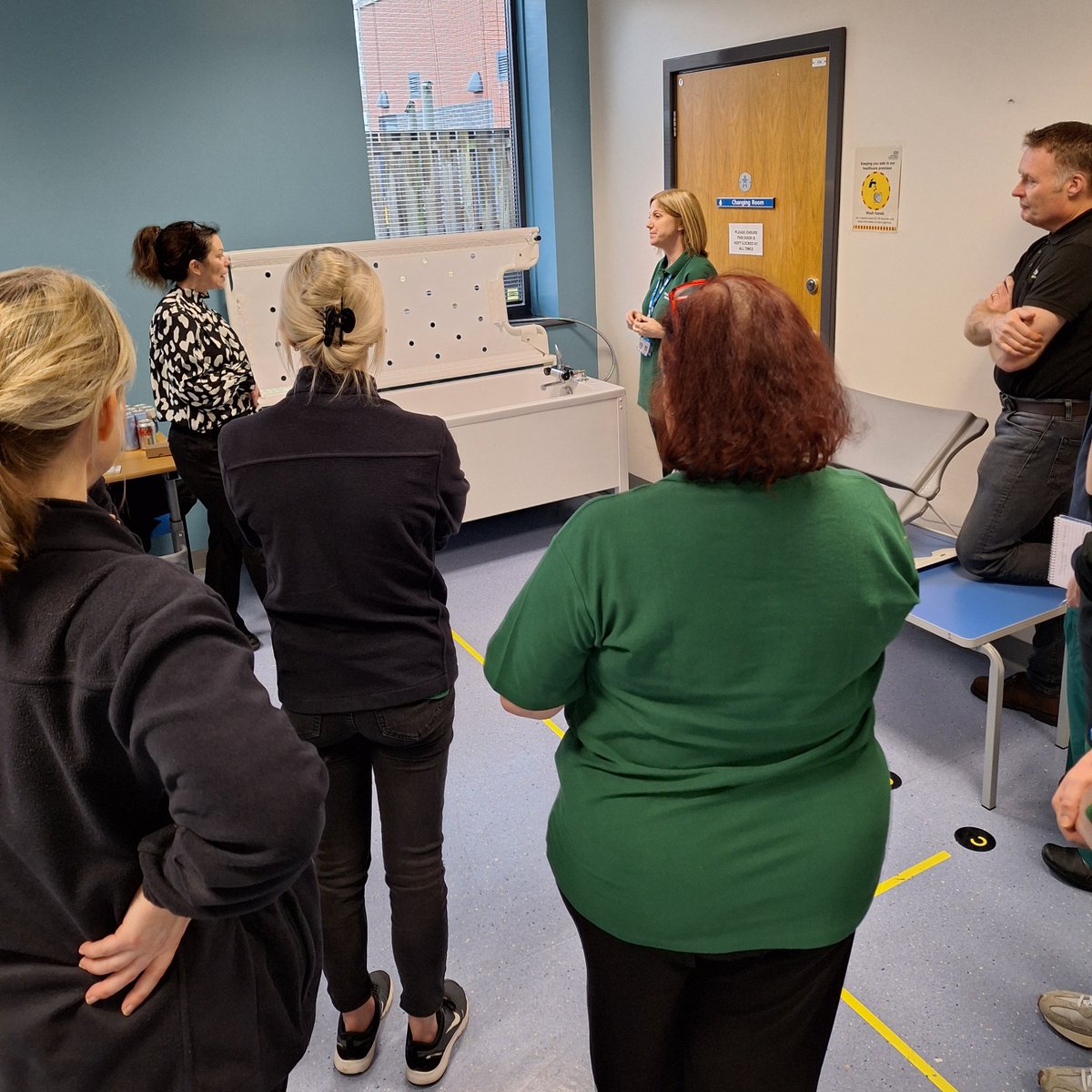 Pennine OT 💚 promoting access to independent personal care

#lunchandlearn #OT #occupationaltherapy #bathtime #bathingforall <a href="/WeAreLSCFT/">Lancashire & South Cumbria NHS Foundation Trust</a> <a href="/Catevans11/">Catevans</a>