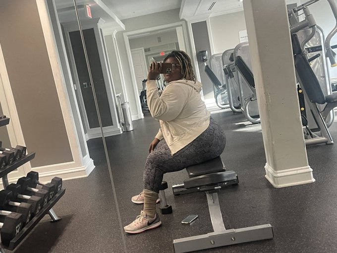 Y&rsquo;all working out today? https://t.co/hLfEKh0iNk