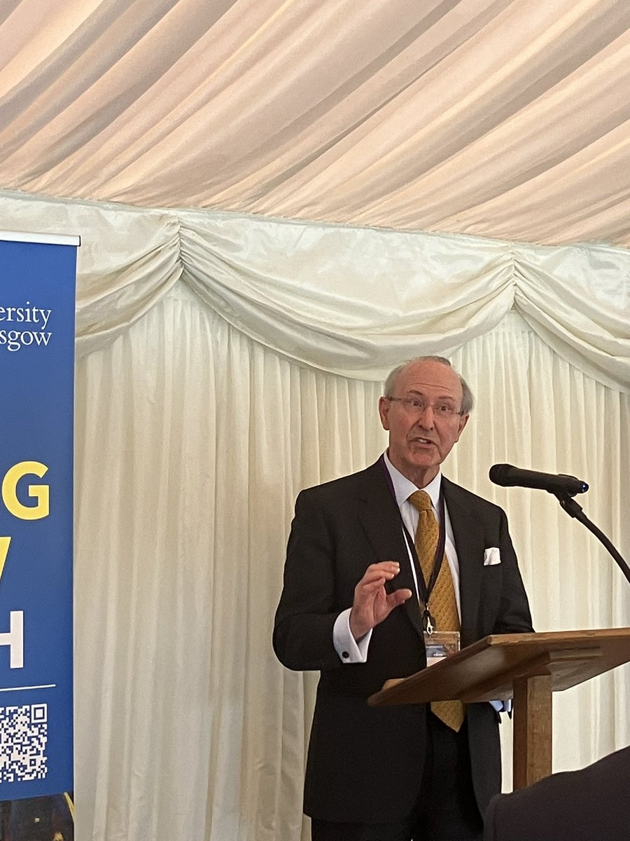 Housing issues are rising up the political agenda.. they are getting more urgent and more important” Lord Best on good form at the launch of the annual UK Housing Review, published by @CIHhousing & the University of Glasgow today. More on the review here : housingtoday.co.uk/news/cih-publi…