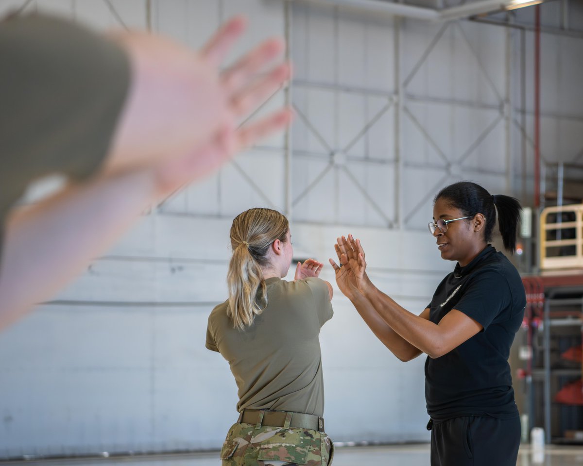 💥🤜 👊 💥 @138thFW Airmen got hands-on Krav Maga training during March drill. The training builds readiness while improving Airmen's skills in de-escalation of violence, protecting their fellow Airmen and maintaining positive control of opponents in a hand-to-hand fight.
