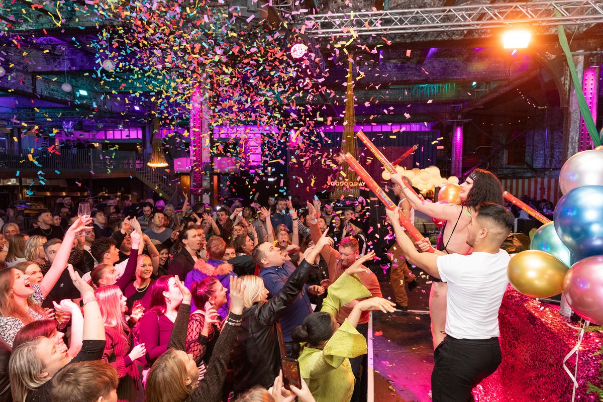 🎶We've been getting itchy feet recently... anyone fancy coming to party with us? 🥳

‼️Announcement coming soon‼️