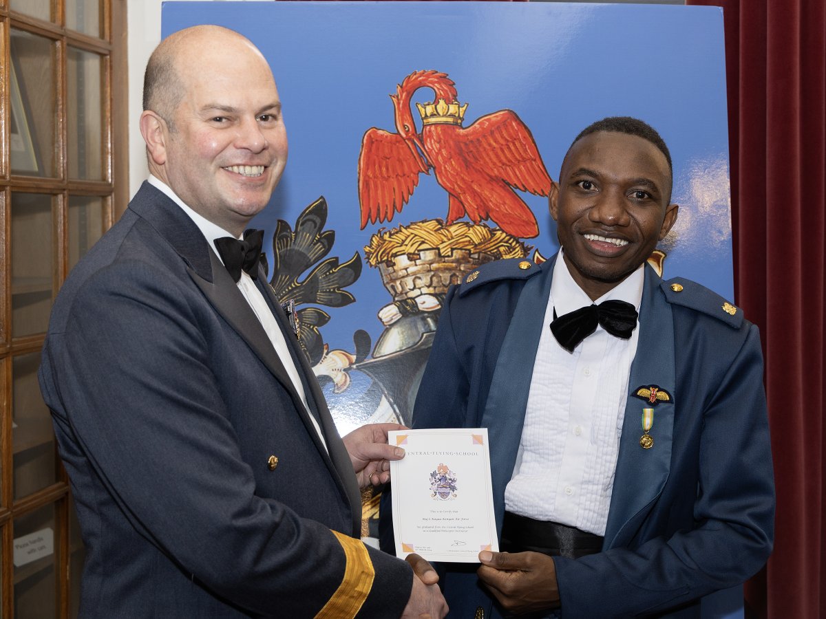 Congratulations to Majors Yegon and Kayaa. These newly Qualified Helicopter Instructors graduated on QHI/QHCI Course 396 and recently travelled home to instruct in the Kenya Air Force. They are the first International Trainees to come through CFS(H) Sqn since the start of MFTS.