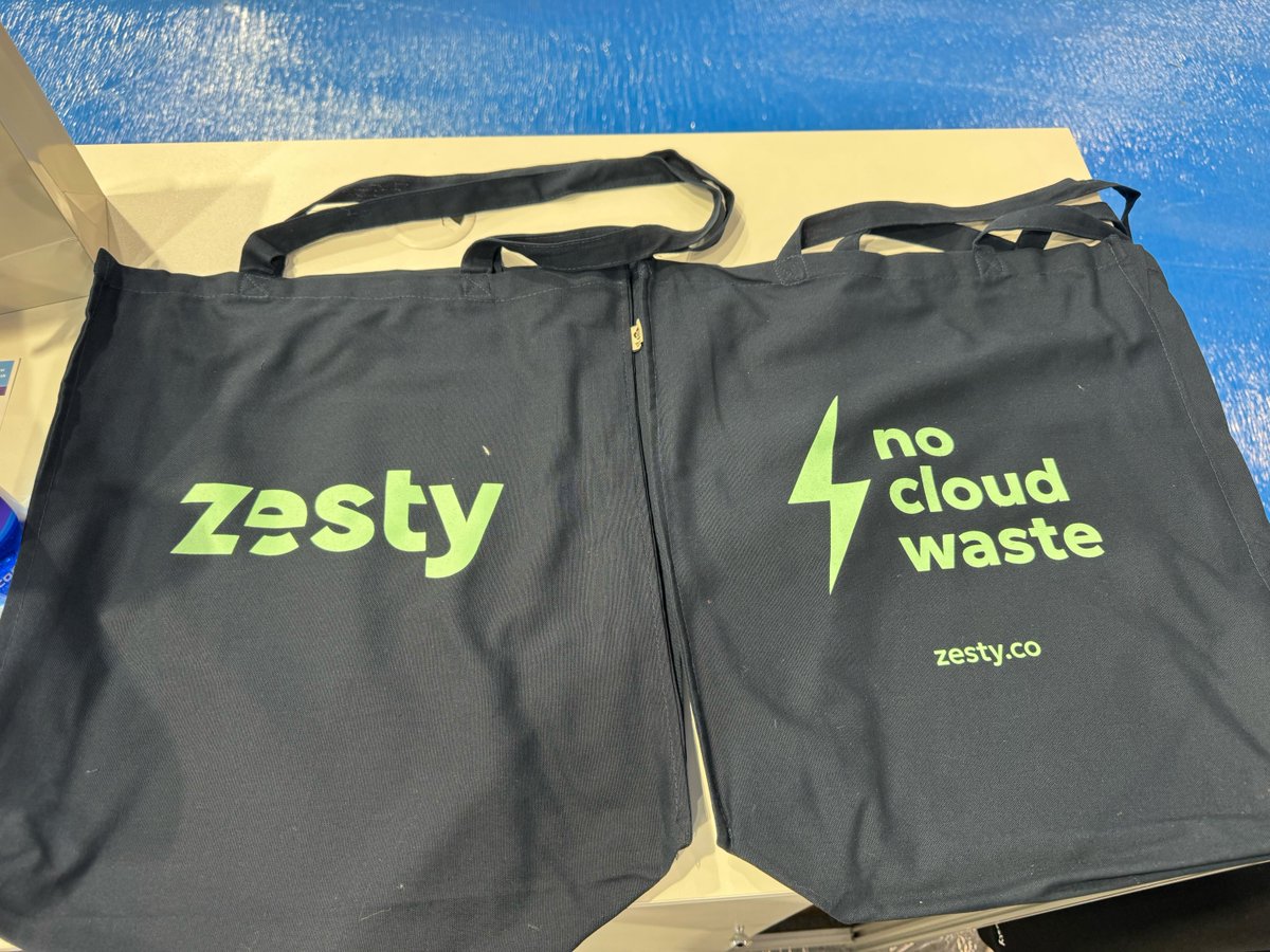 What an incredible first day at #KubeCon + #CloudNativeCon in Paris!🥐 If you haven't stopped by Booth E27 yet, now is the time! Meet the Zesty team and talk about new and innovative ways in which you can optimize your AWS FinOps. #KubeCon24 #Kubernetes #K8s #CloudNative #CNCF