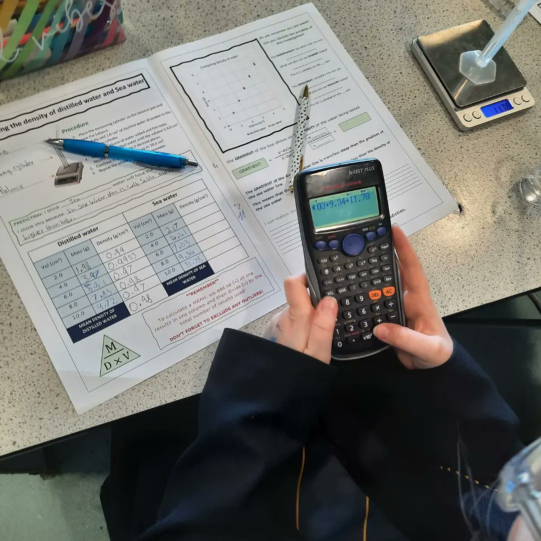 2 great mornings spent with y7 @all_saints_chs learning about #plasticpollution We calculated the density of sea water data to predict which plastics will float and sink in the oceans
 
Super scientists in the making 
@ShapingFutures_ @sdgaction @LJMUOutreach