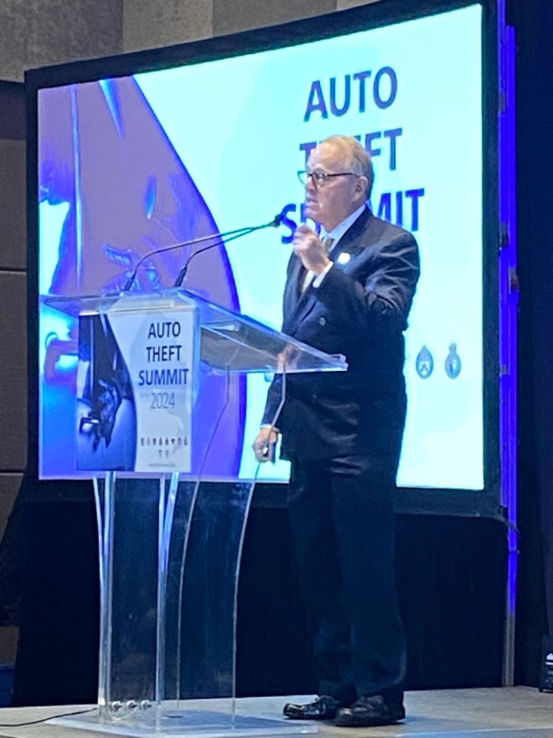global_auto_ca's tweet photo. GAC President David Adams @autopres is participating in a panel at @PeelPolice's #AutoTheftSummit2024 happening today! 

Good to see Ontario’s Solicitor General, the Hon. @MPPKerzner here outlining Ontario’s ongoing commitment to mitigate #AutoTheft. https://t.co/ddU0WvU2AY