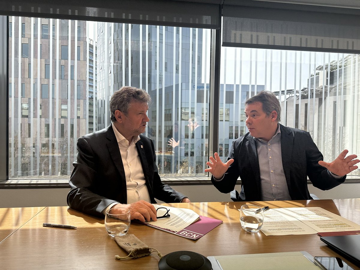enginyersbcn's tweet photo. Avui hem entrevistat per la @RevistaTheknos a @oriolaltisench, enginyer en cap de l’@bcn_ajuntament. Ens ha explicat coses molt interessants en el marc del que ell anomena “enginyeria de la ciutat”. https://t.co/bjxu5gghvT