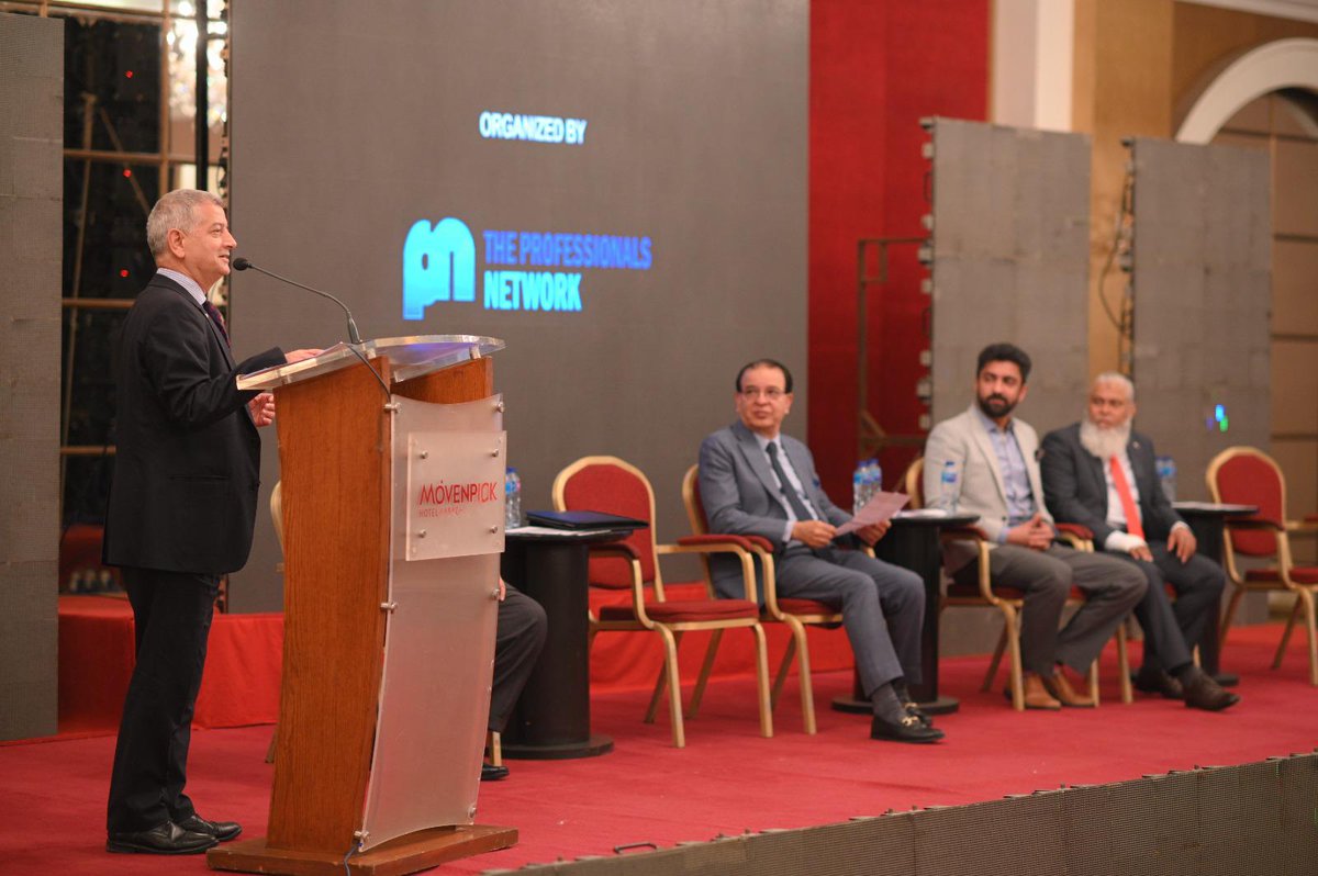 TC_KarachiBK's tweet photo. We were pleased to attend and deliver a speech as Chief Guest and Session Chair at the "13th Annual Corporate Social Responsibility Summit and Award Ceremony" organized by the Professionals Network (TPN). Grateful for their invitation.
#CSR
#TheProfessionalsNetwork https://t.co/98PPqI27Zw
