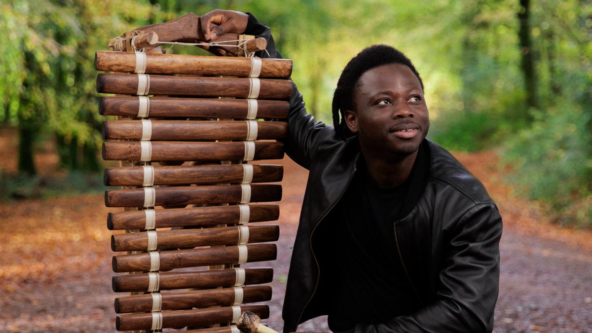 #Music |📣 On Saturday, head to <a href="/liverpoolphil/">Royal Liverpool Philharmonic</a> for an evening of West African heritage, Western indie, pop + jazz. 🎶

<a href="/nfamady_kouyate/">N’famady Kouyate</a> returns to the Music Room, this time as the winner of the Glastonbury Emerging Talent Competition!  ✨🎟️ Get tickets: bit.ly/3vu2oI1