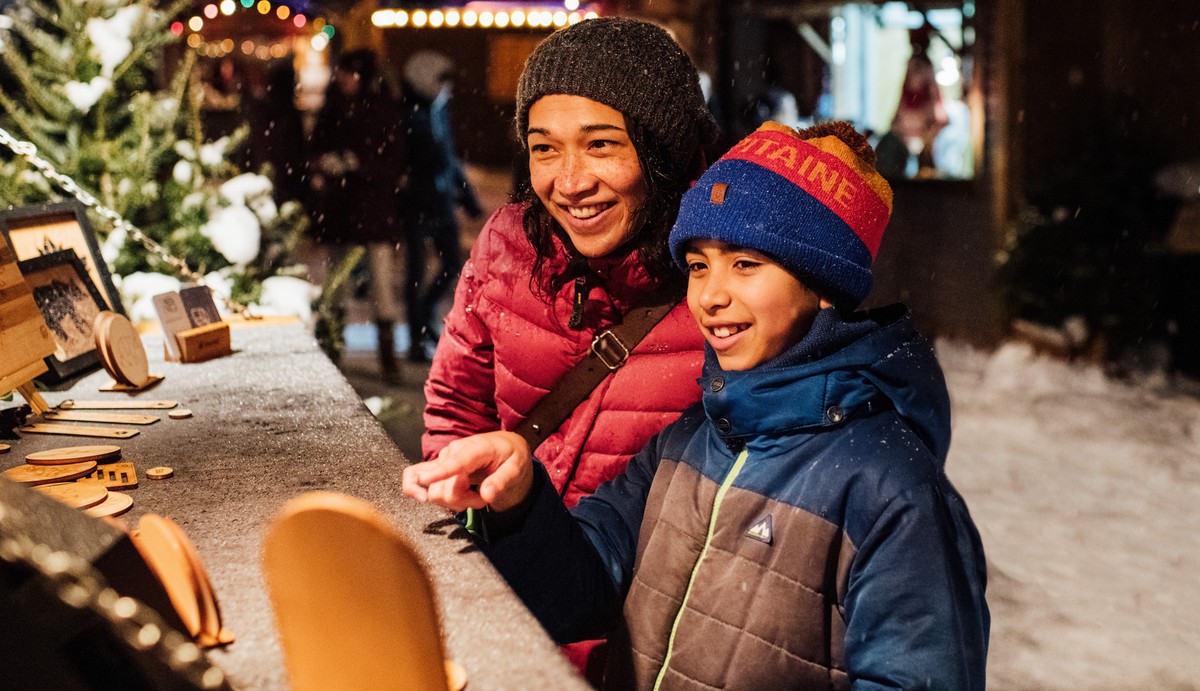 Vous évoluez dans le secteur de l'événementiel? Cette annonce est pour vous! La Ville de Montréal est à la recherche de projets pour animer son centre-ville pour le temps des Fêtes 2024! Pour info: bit.ly/3PkiJWs 📷Alison Slattery