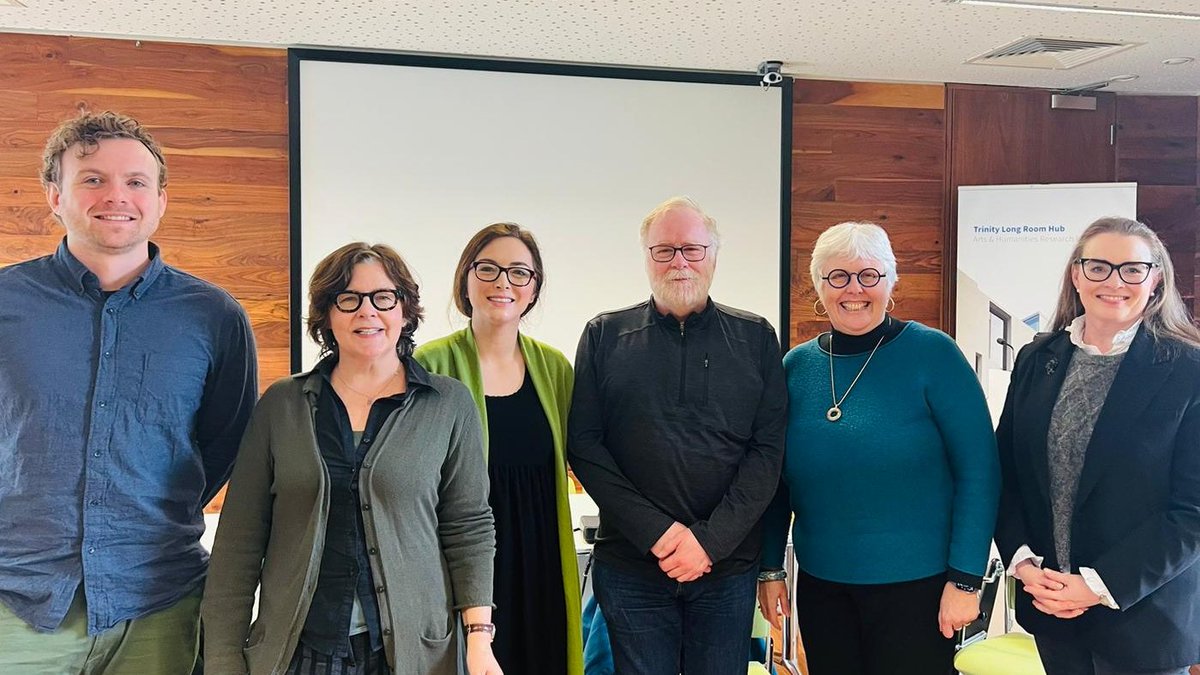☕️For this week's #CoffeeMorning, we heard from former @TLRHub Director, Prof @janeohlmeyer and her team on her ERC-funded VOICES project, which aims to recover the lived experiences of ‘ordinary’, non-elite women in early modern Ireland. #HubMatters
