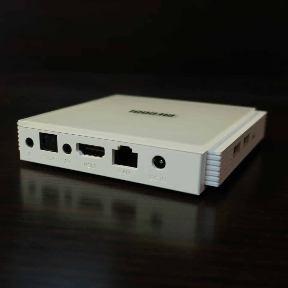 ElRinconDeCabra's tweet image. Convertir tu tv con el mejor TV BOX que podés comprar. Mecool KM2 Plus Deluxe viene con Dolby Vision y Atmos. Puerto LAN de 1Gbps y Wifi 6. Conseguilo exclusivo desde el enlace que figura en mi perfil #mecool #tvbox @Mecooltvbox