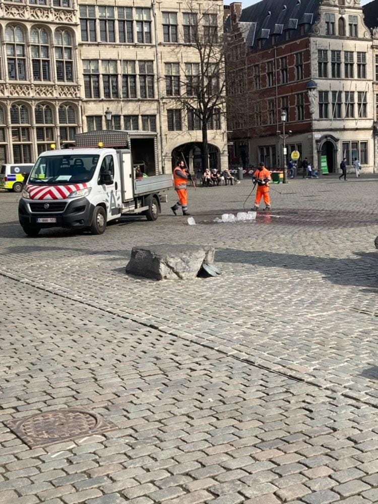 Net zoals klimaatactie gesaboteerd wordt vanop 't Schoon Verdiep, gebeurt dat ook met een actie die er aandacht voor vraagt: nog geen halve dag werd het Ijsmeisje op de Grote Markt geduld. Aandacht voor de klimaatcrisis en een eerlijke klimaatbeleid, enkel met Groen.