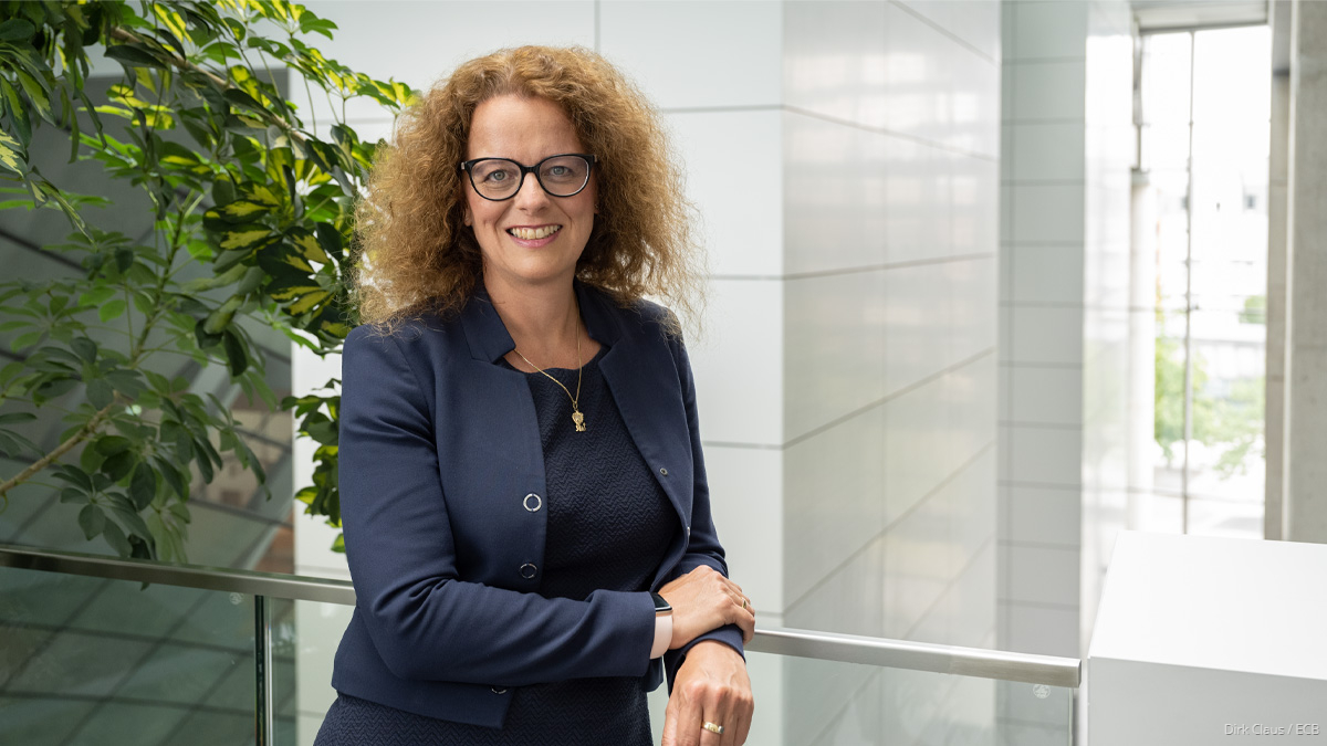 Large investment needs due to structural change may have raised the natural rate of interest, says Executive Board member <a href="/Isabel_Schnabel/">Isabel Schnabel 🇪🇺🇺🇦</a>. Given that monetary policy may also impact real long-term rates, we must communicate our views prudently
ecb.europa.eu/press/key/date…